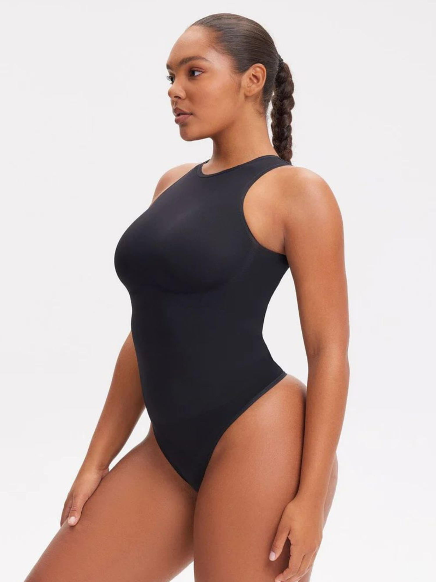 Nazzar Fit Crew‑Neck Shaping Bodysuit