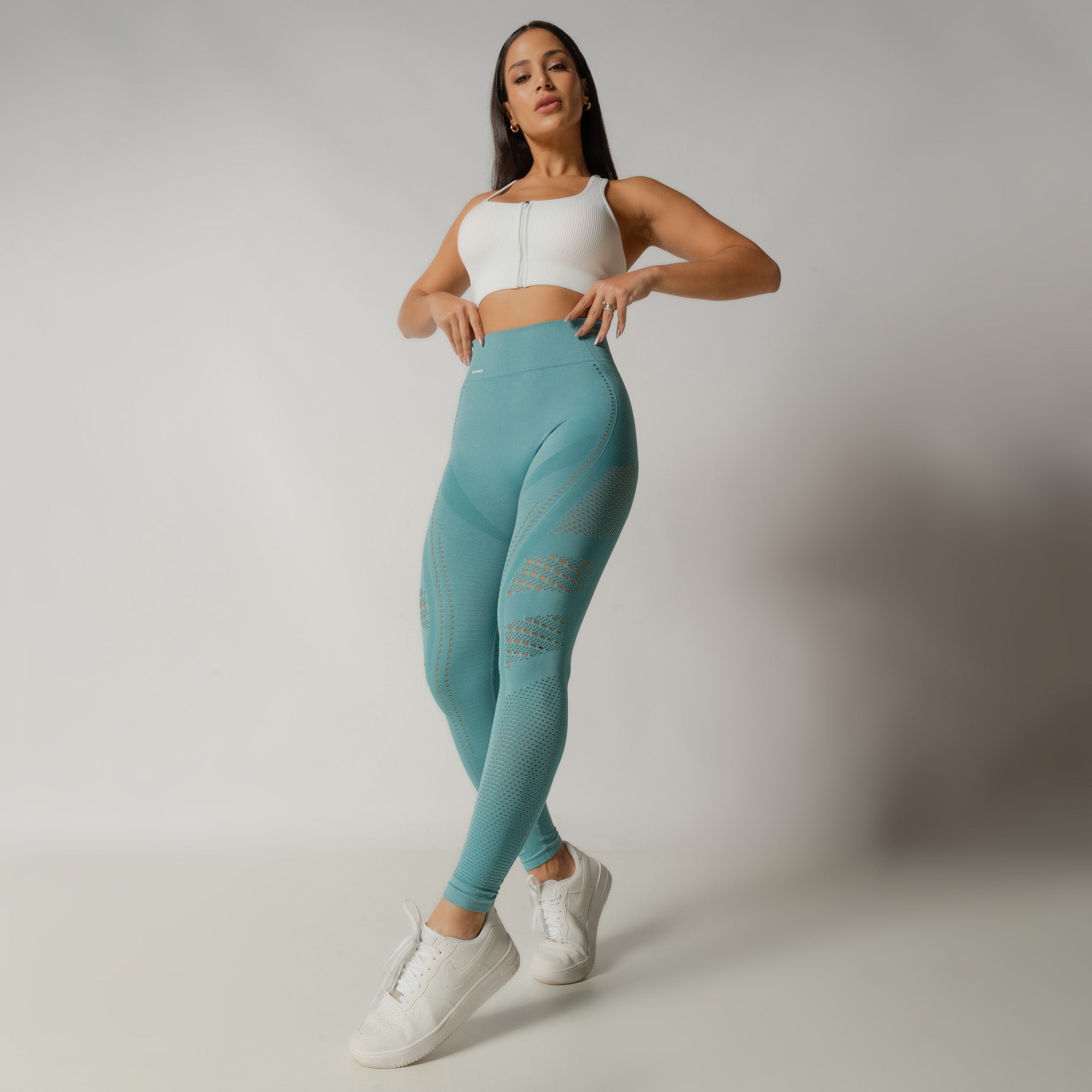 Nazzar Fit Seamless Blue Fitness Leggings with Details