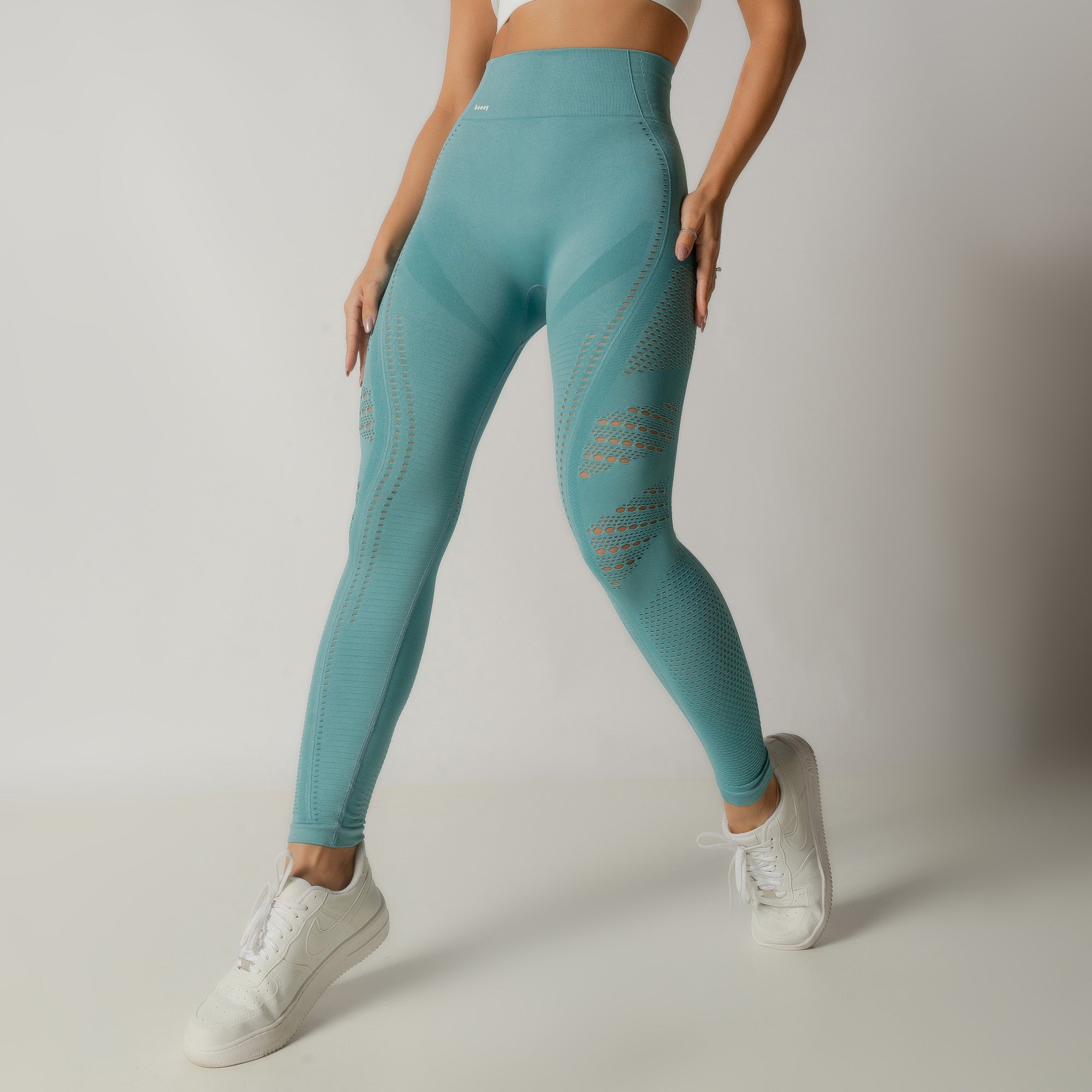 Nazzar Fit Seamless Blue Fitness Leggings with Details