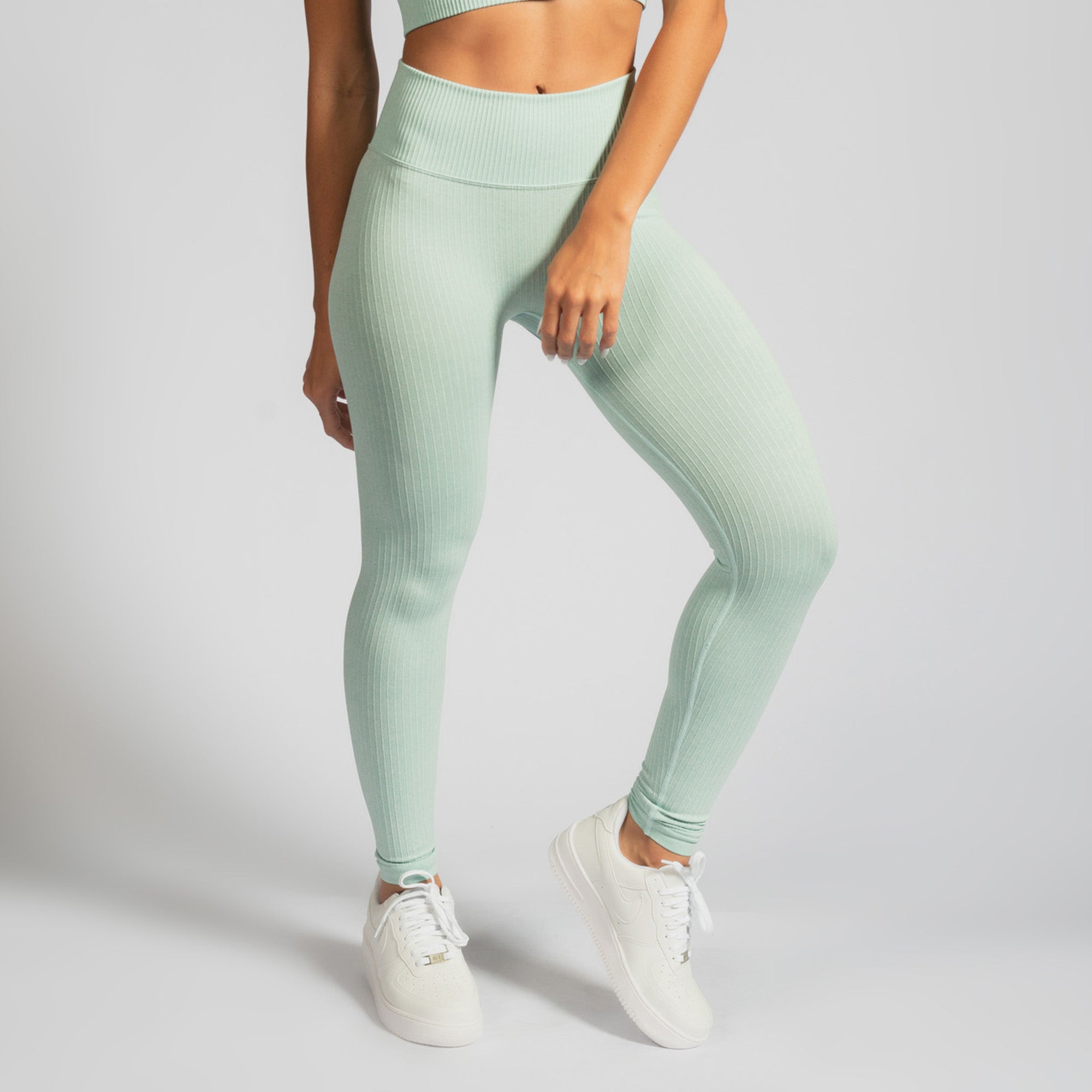 Nazzar Fit Seamless Ribbed Green Fitness Leggings